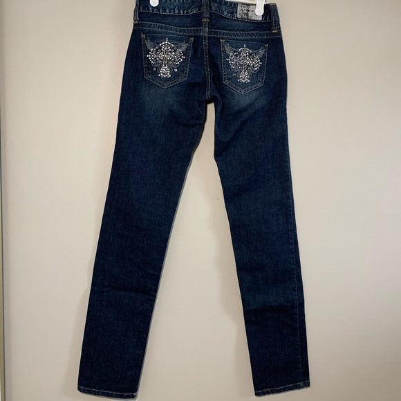 Guess “Foxy - Skinny Leg” Jeans - Picture 5 of 10